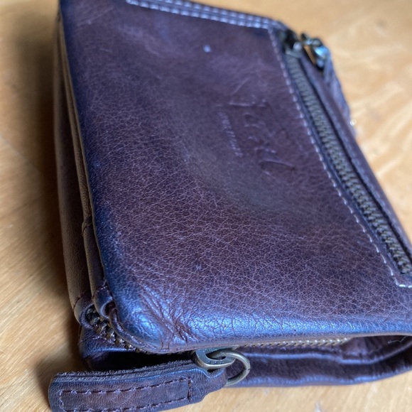 Fossil used wallet billfold 4x3” - Picture 13 of 13